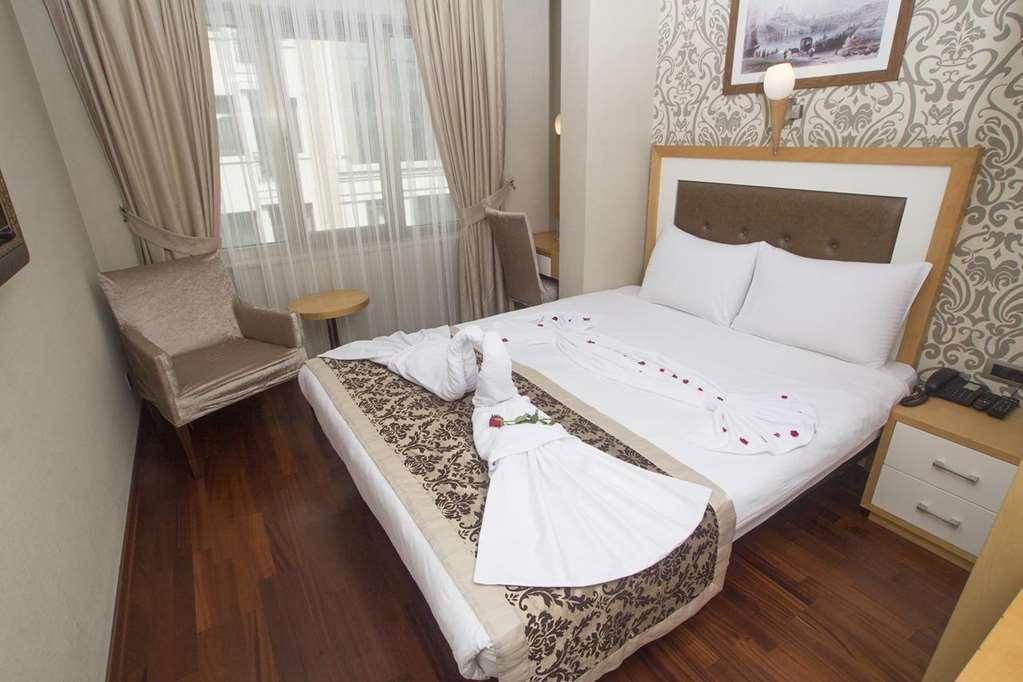 Nova Plaza Taksim Square Hotel Istanbul Room photo