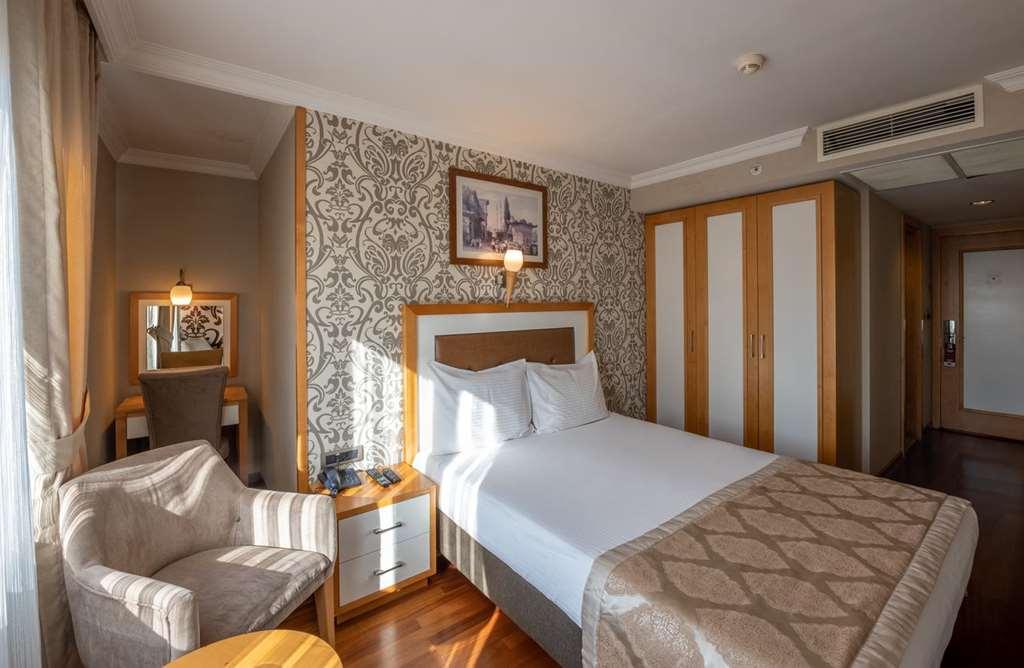 Nova Plaza Taksim Square Hotel Istanbul Room photo