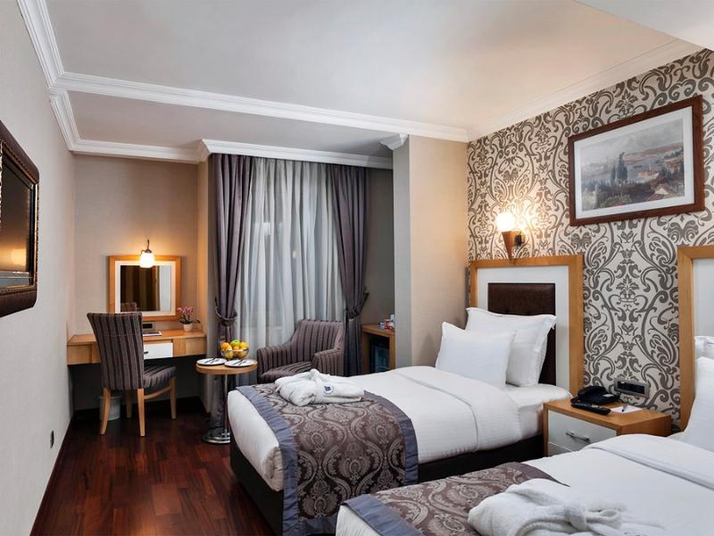 Nova Plaza Taksim Square Hotel Istanbul Exterior photo