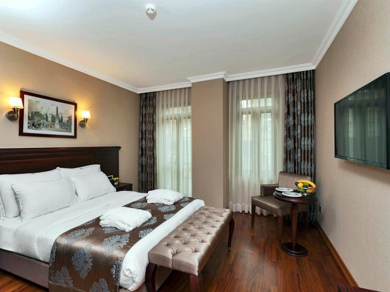 Nova Plaza Taksim Square Hotel Istanbul Exterior photo