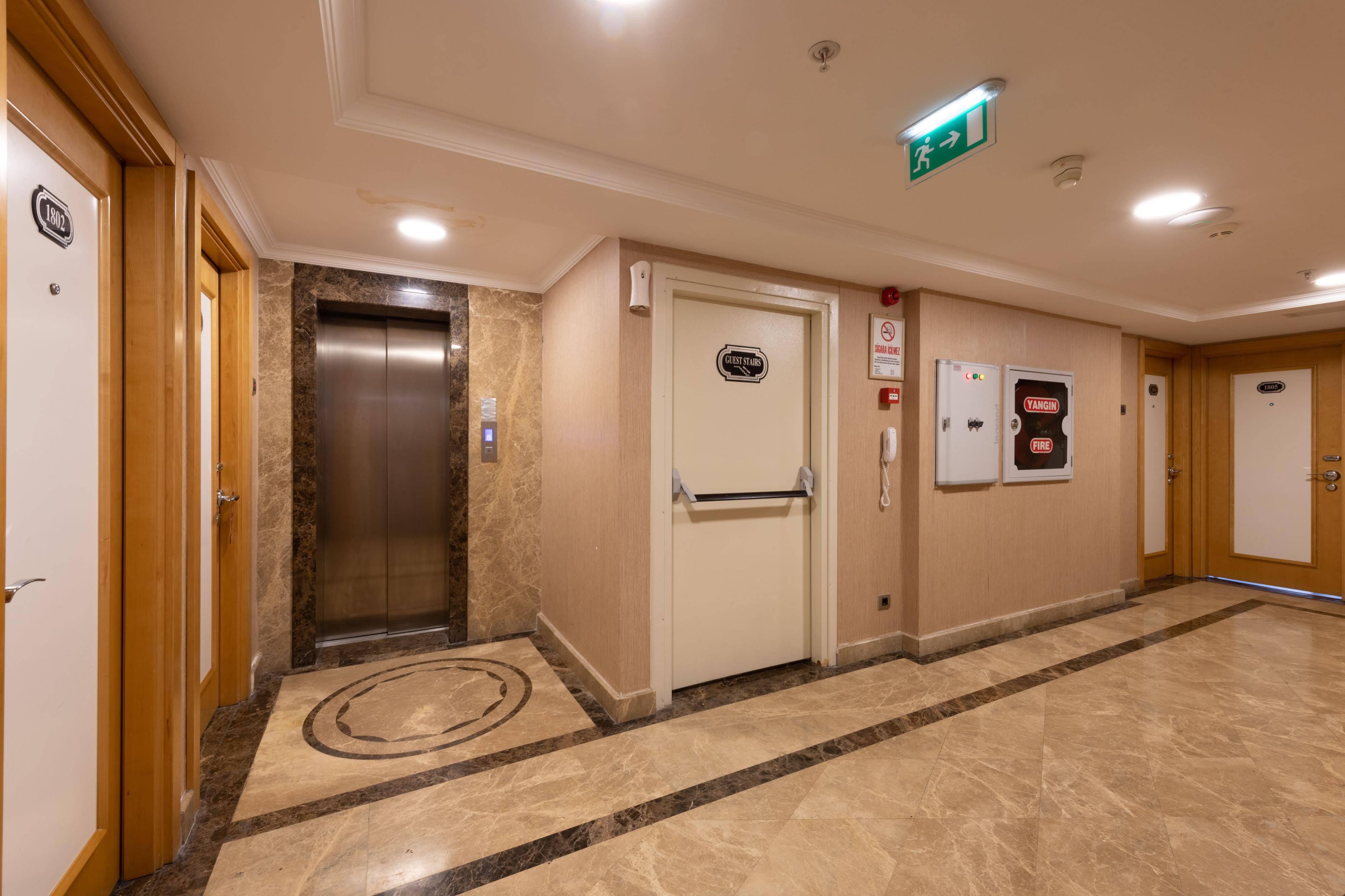 Nova Plaza Taksim Square Hotel Istanbul Exterior photo